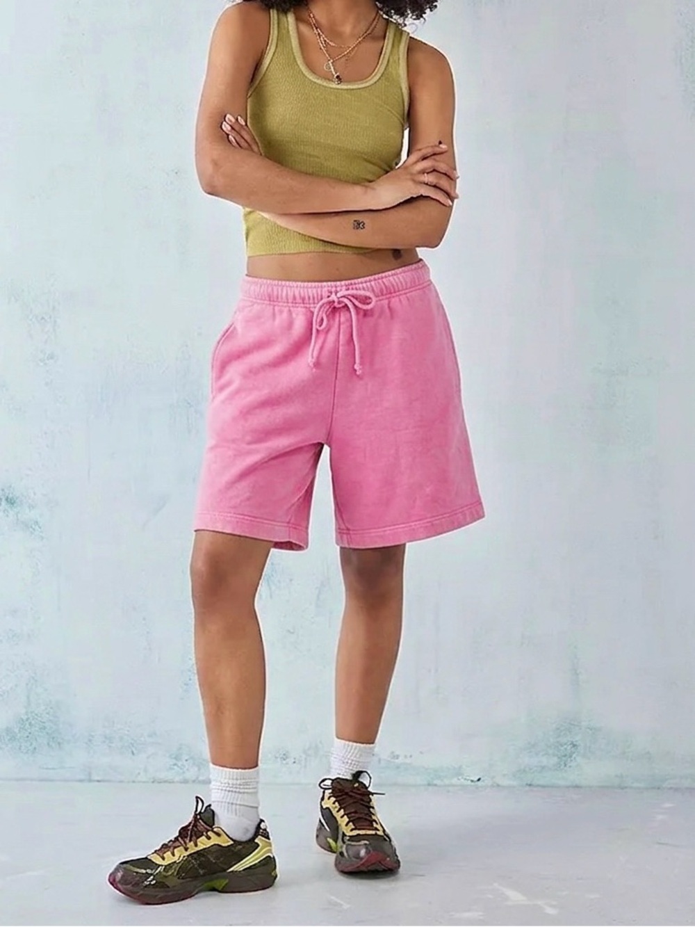 Aritzia Wilfred Free Fleece Sweatshorts Loose Fit Boyfriend Shorts Hot Pink Sz M